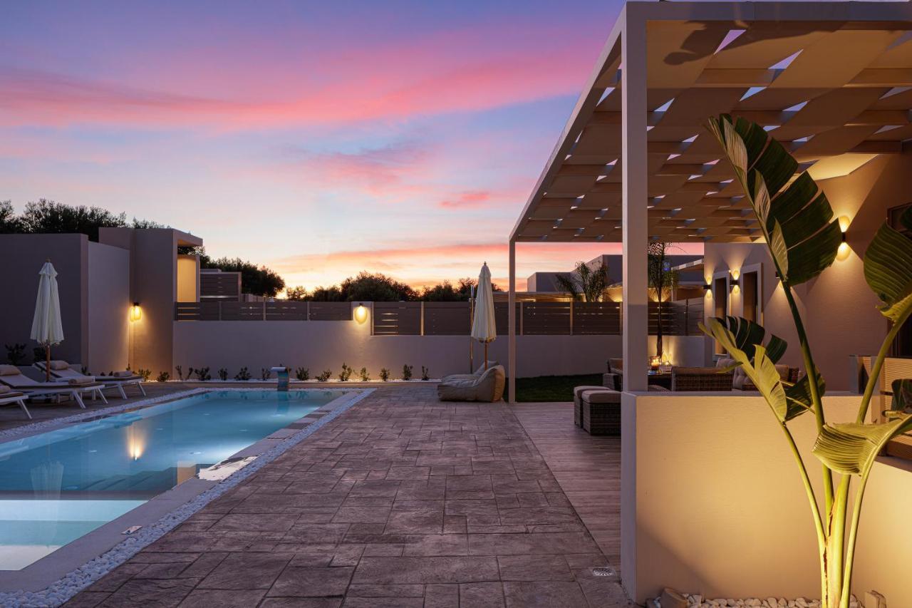 Koin Villa Sunrise, With Heated Pool & Whirlpool Perama  Eksteriør bilde
